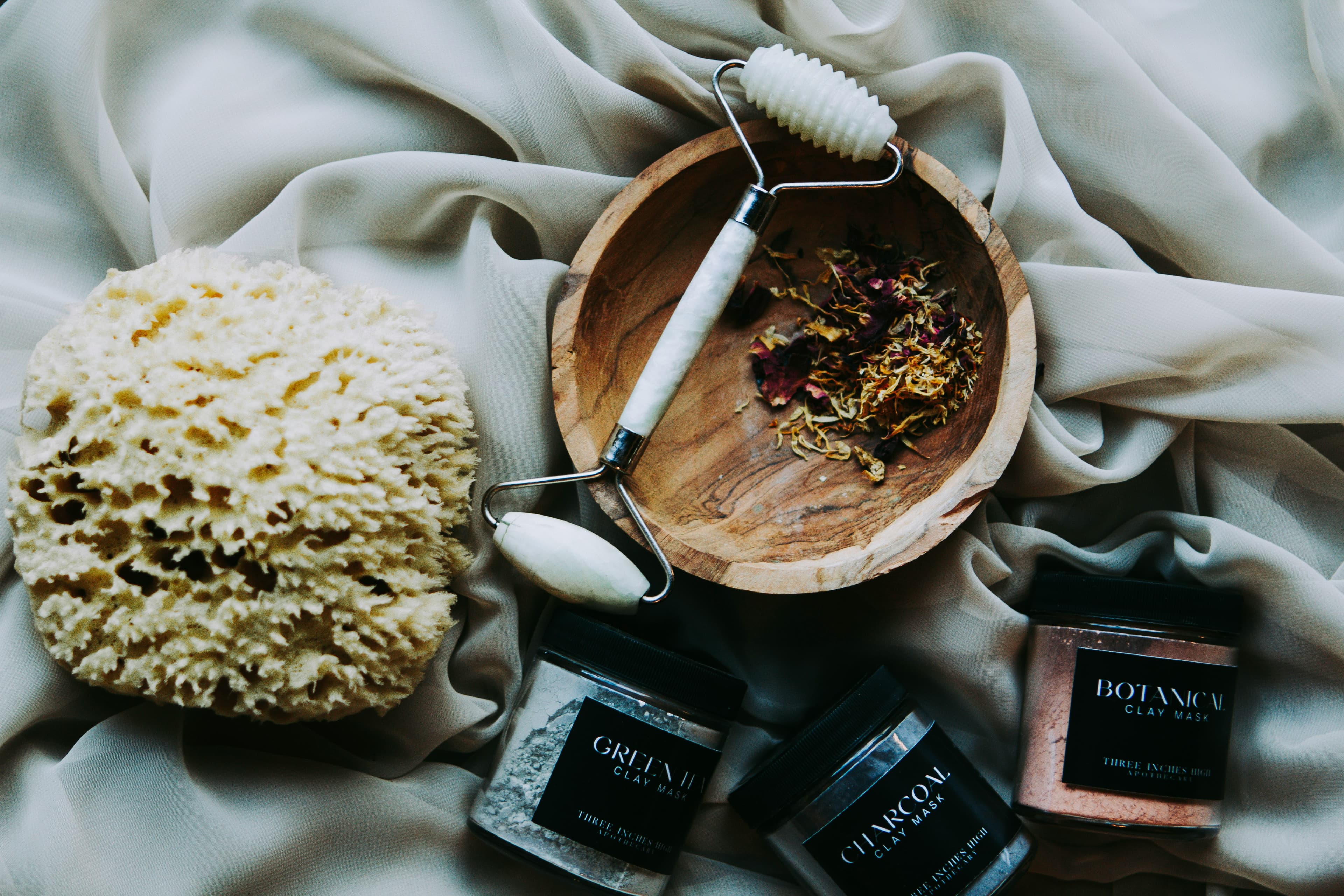 Top 7 Ingredients for Acne-Prone Skin